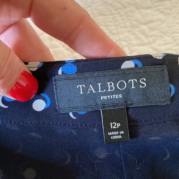 Talbots Blue Dotted Chiffon Skirt, Size 12P - Picture 5 of 7